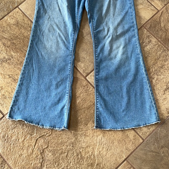 + WONDER NATION + Girls Flare Jeans - Picture 4 of 7